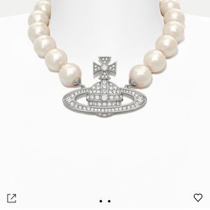 Vivienne Westwood choker